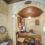 Peace Stone House 3*