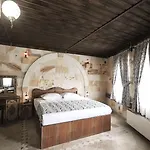 Peace Stone House Готель