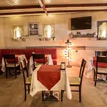 Peace Stone House Готель 3*