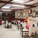 Готель Peace Stone House 3*
