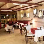 Peace Stone House Готель 3*