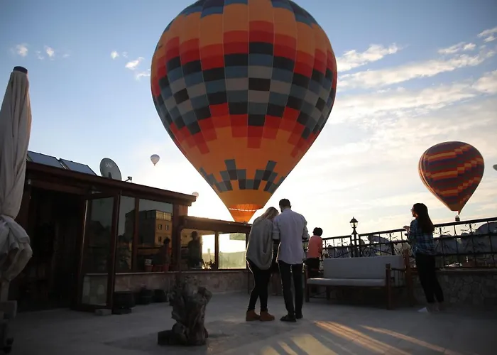 Hotel Peace Stone House 3*